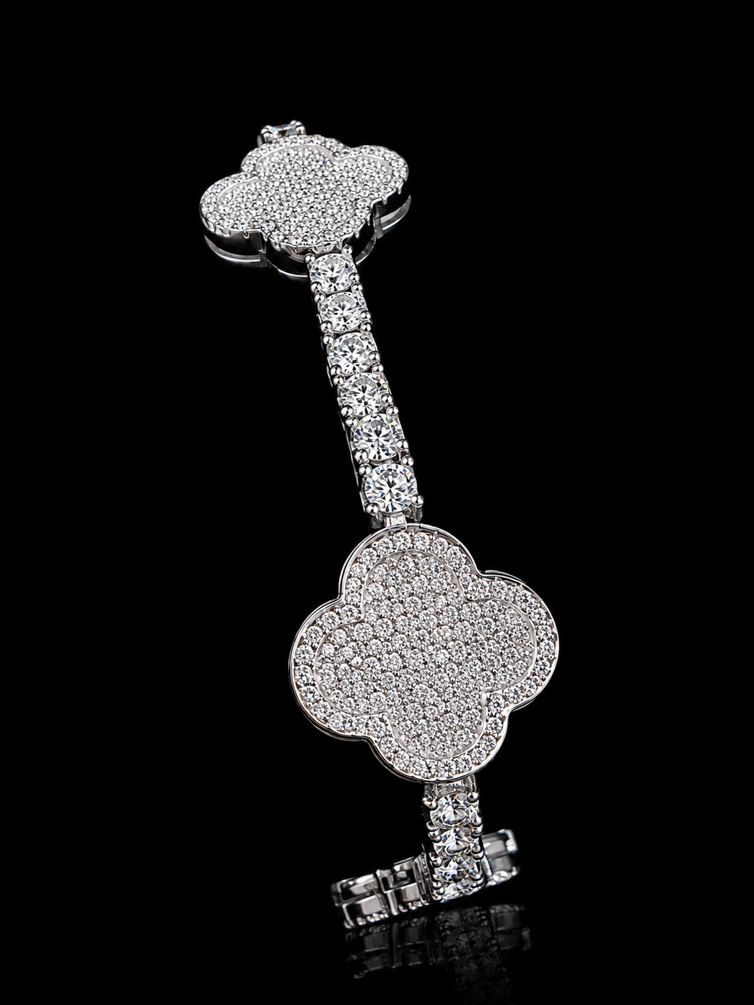 Four Leaf Flower Moissanite Tennis Bracelet – 925 Sterling Silver