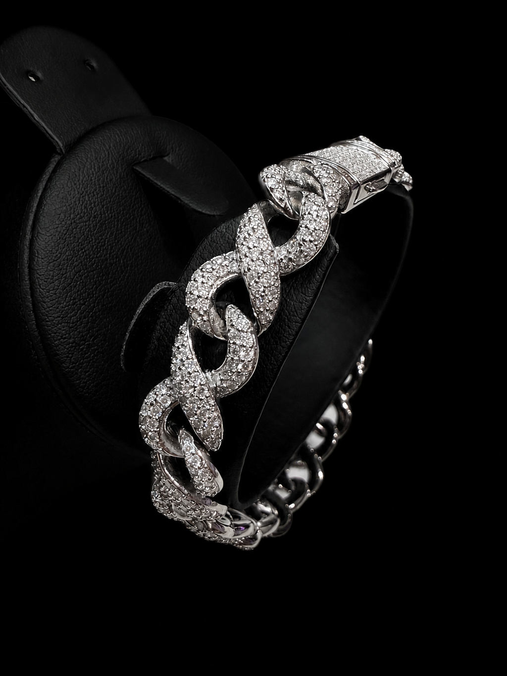 Infinity Chain and Link Bracelet 925 Sterling Silver Moissanite