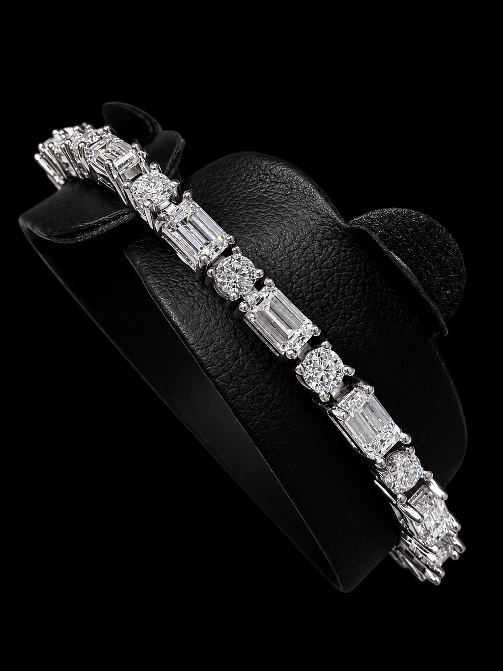 Mix and Match Oval and Emerald Moissanite Diamod Tennis Bracelet