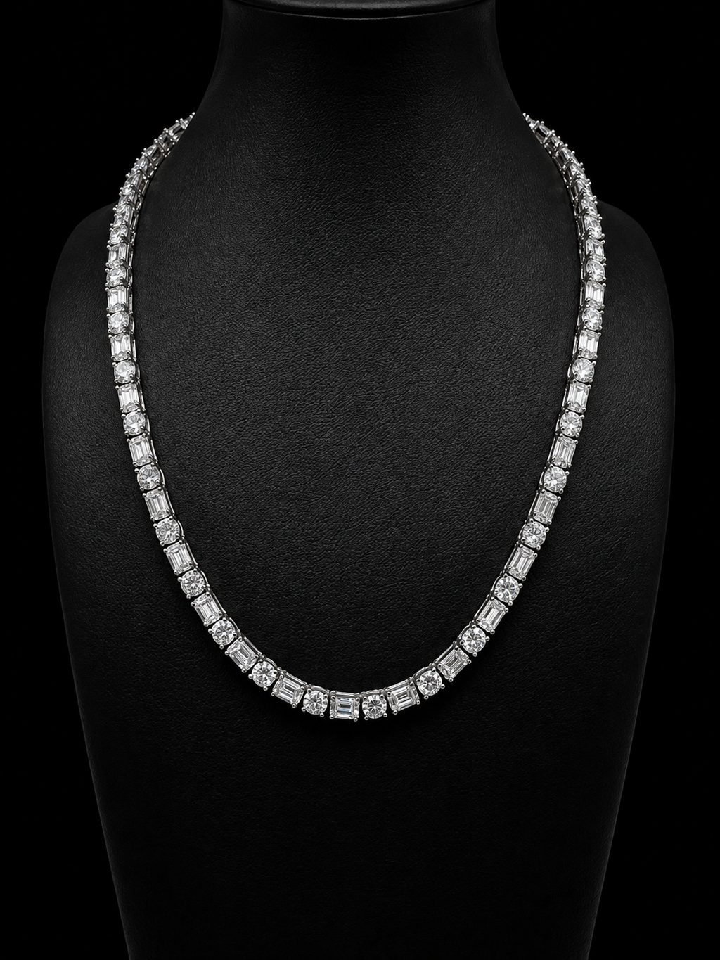 5MM Round and Emerald Moissanite Diamond Necklace