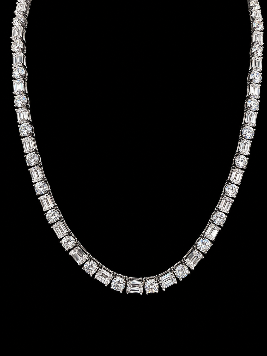 5MM Round and Emerald Moissanite Diamond Necklace