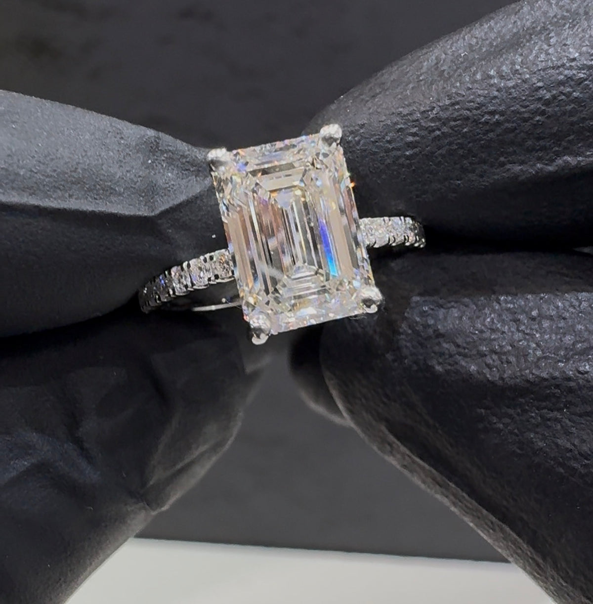 3.10 Carat Emerald Cut Lab-Grown Diamond Ring – IGI Certified, 14K White Gold