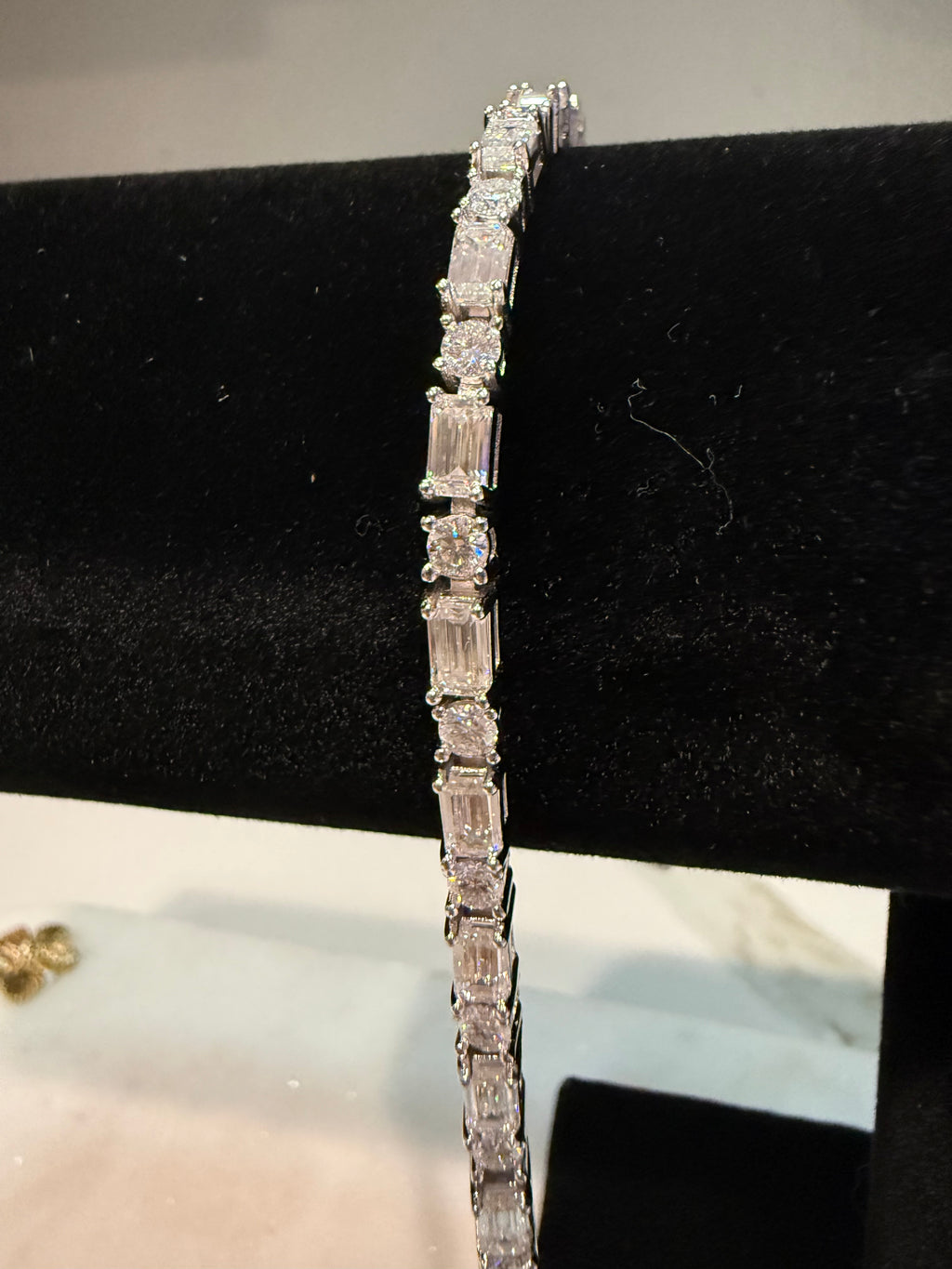 Mix and Match Oval and Emerald Moissanite Diamod Tennis Bracelet