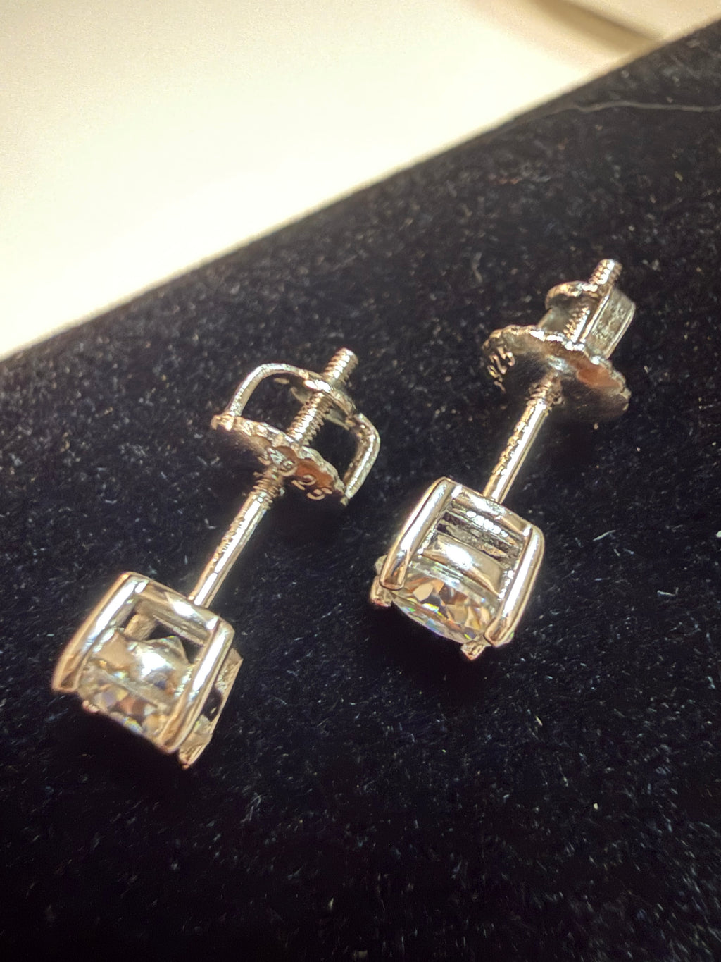 5MM Round Moissanite Diamond Stud Earings