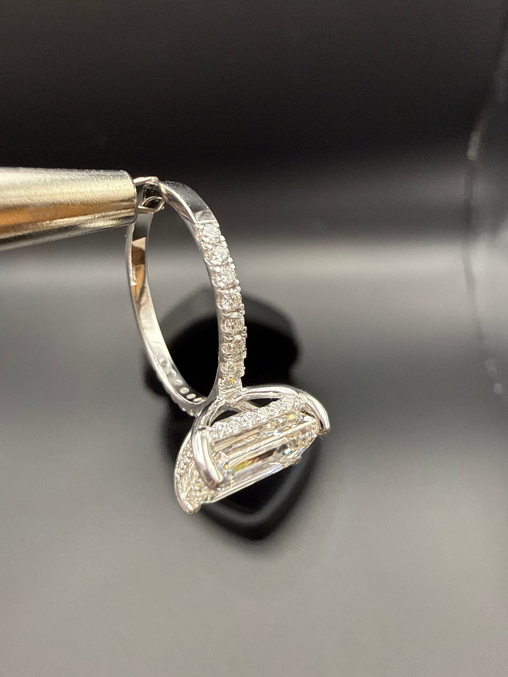 3.10 Carat Emerald Cut Lab-Grown Diamond Ring – IGI Certified, 14K White Gold