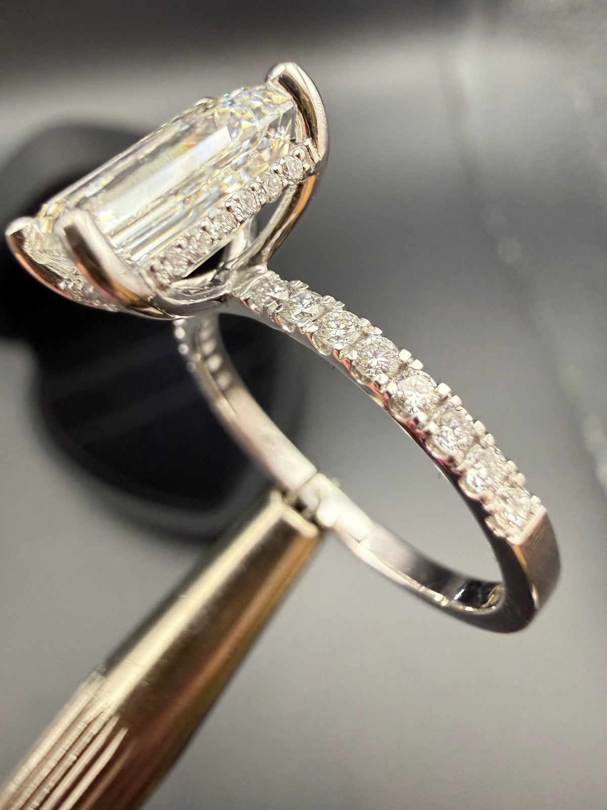3.10 Carat Emerald Cut Lab-Grown Diamond Ring – IGI Certified, 14K White Gold