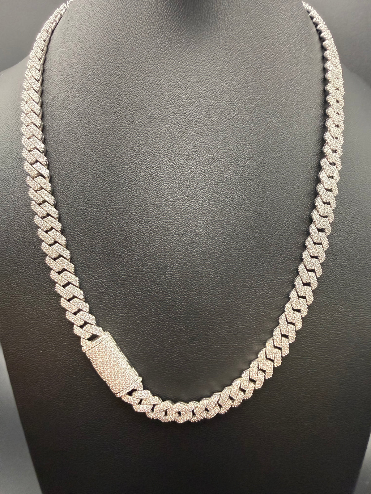 8MM Double Row Moissanite Cuban Link Chain – 925 Sterling Silver