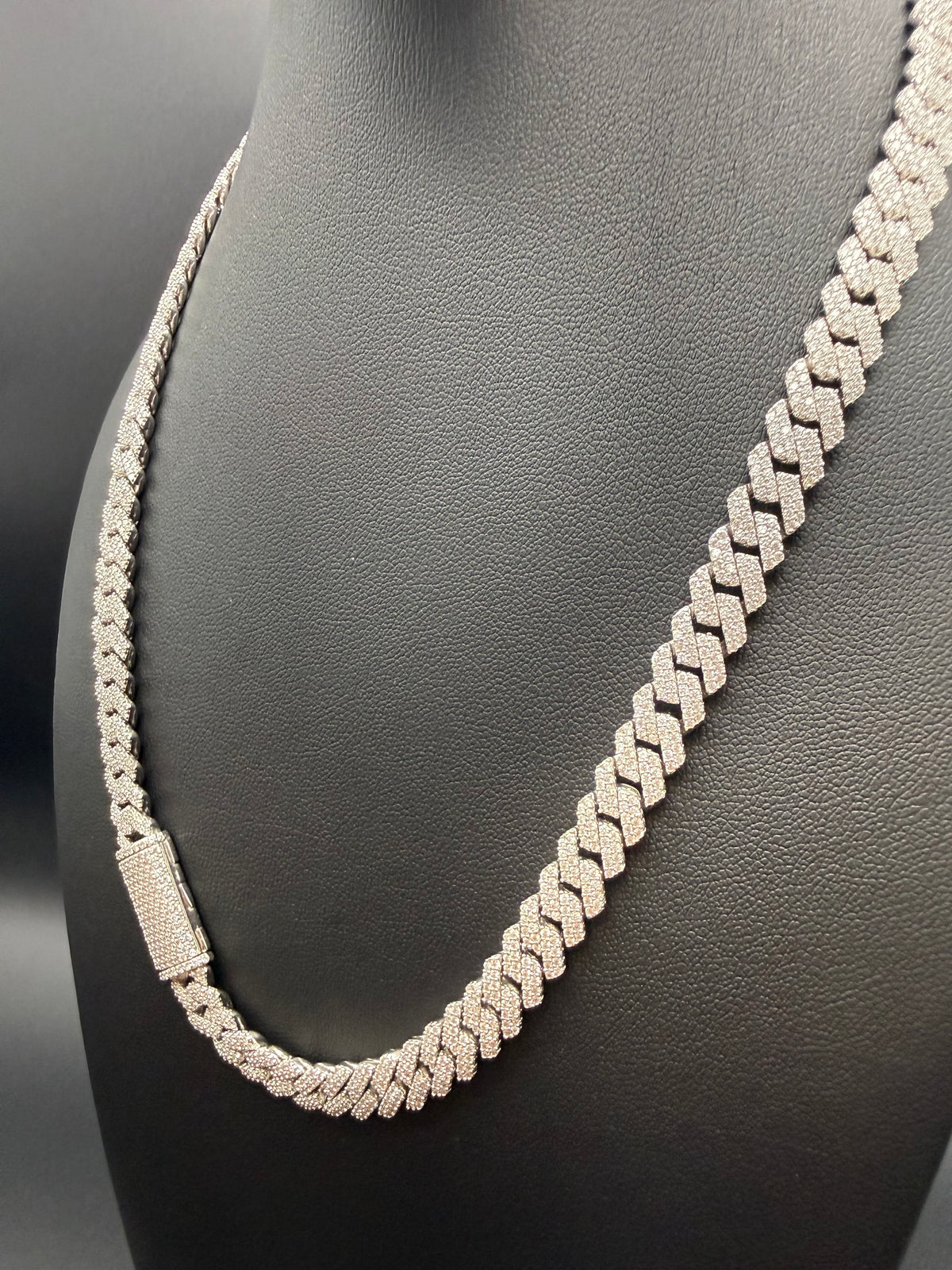 8MM Double Row Moissanite Cuban Link Chain – 925 Sterling Silver