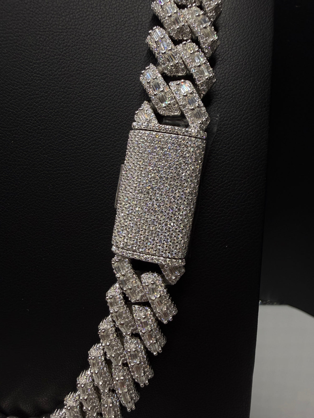 16MM Baguette Moissanite Cuban Link Chain – VVS D-Color, Iced Out, 925 Sterling Silver